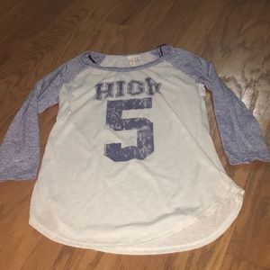 Girls/ teen high 5 shirt, size small